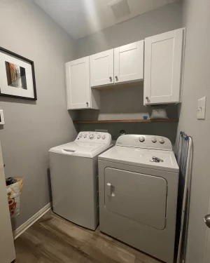 DIY Laundry Room Makeover