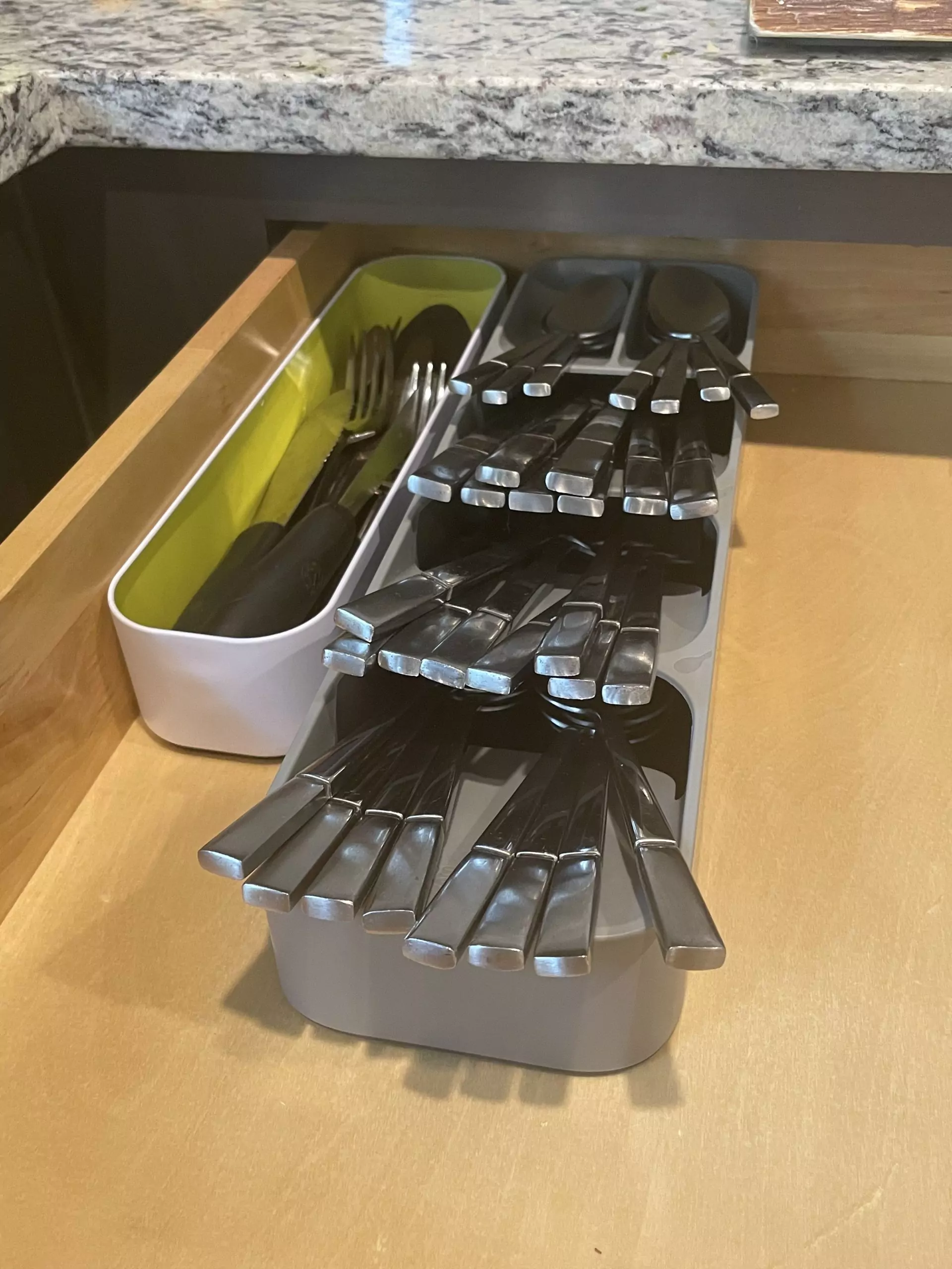 Cutlery Organizer