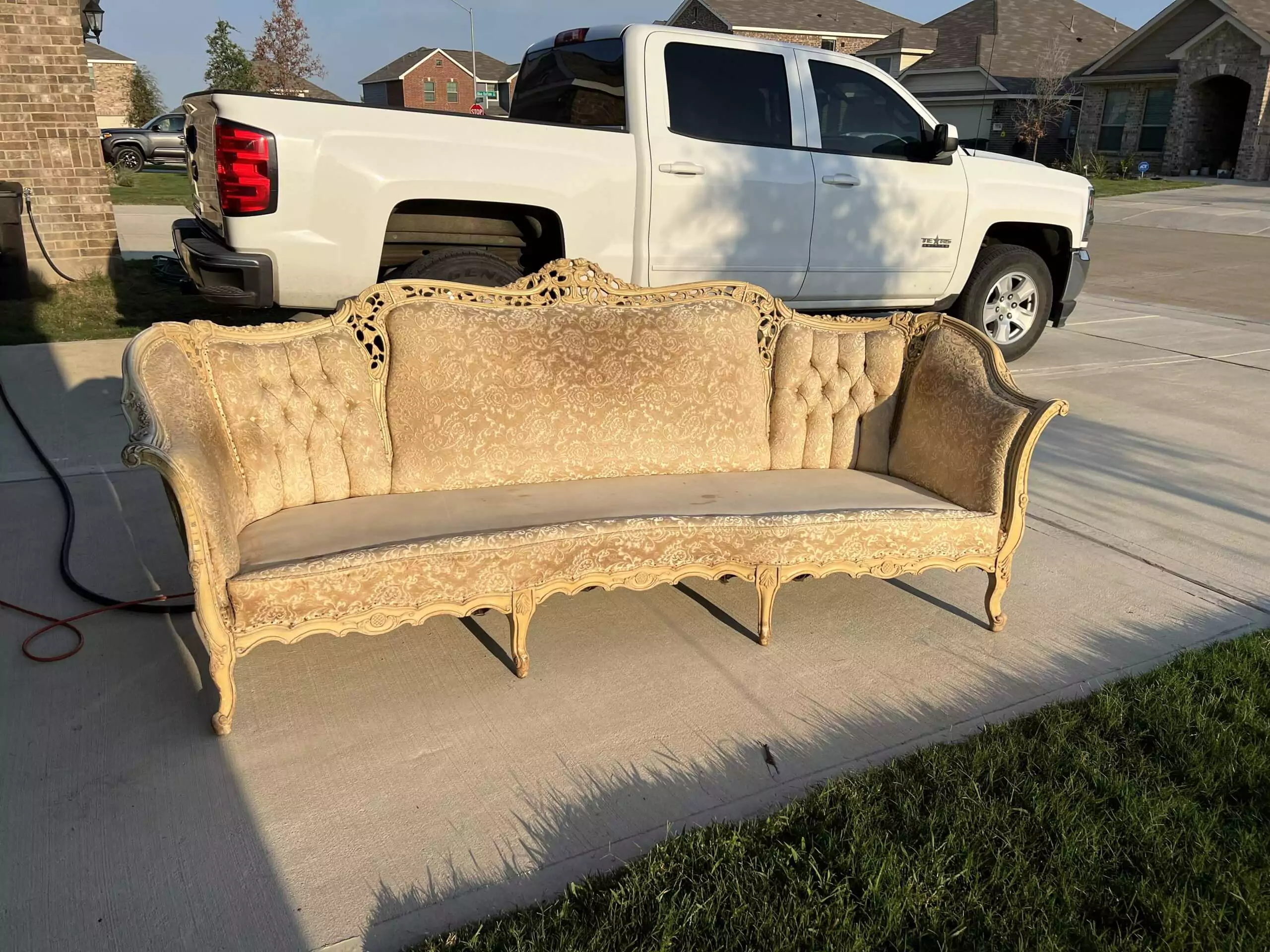 Antique Vintage Couch DIY Before