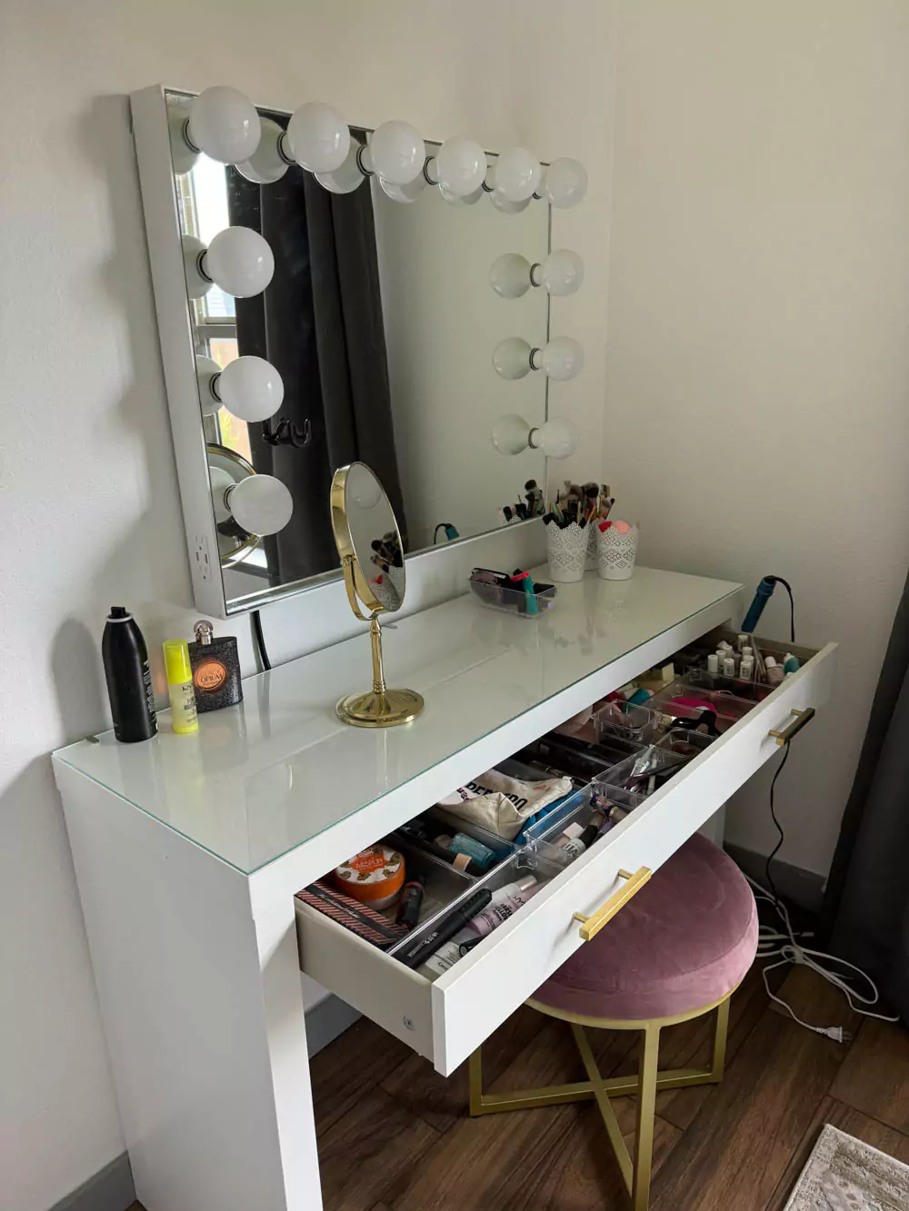 malm dressing table