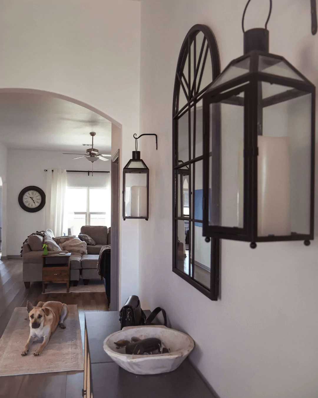 Small Entryway Living Room Path
