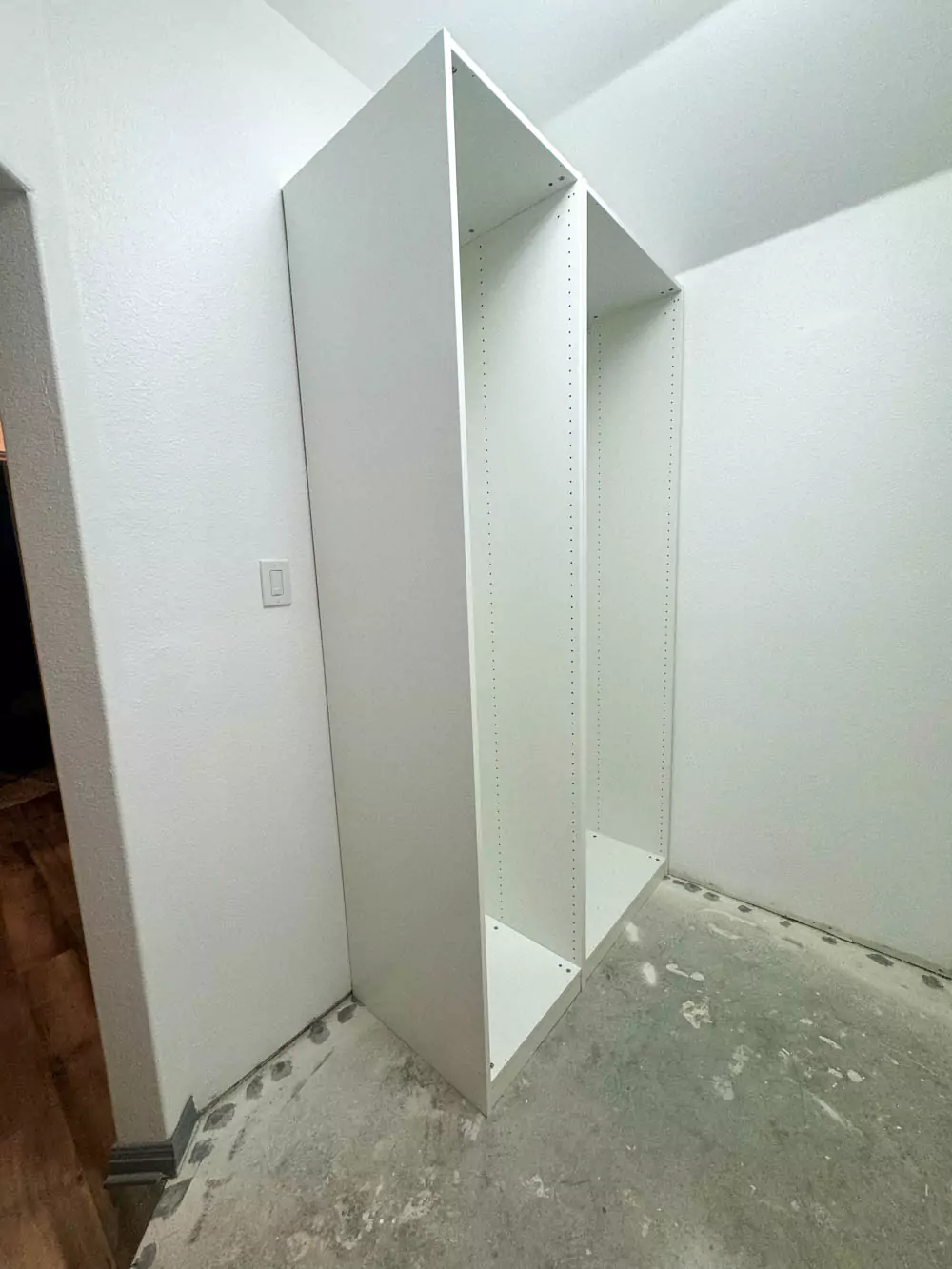 Installing Ikea PAX Wardrobe